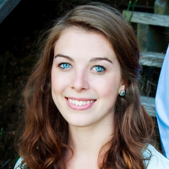 Meet your Posher, Katherine - Picture 1 of 1